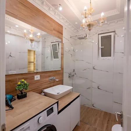 דירה Luxury סרנדה